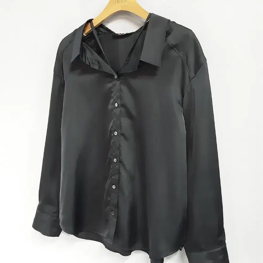 [BUNJANG] 2nd Floor Black Silky Shirt / 2nd Floor 블랙 실키 셔츠 66