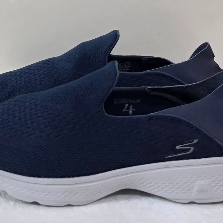 [BUNJANG] Skechers Go Walk 4 Convertible Slip-on Sneakers Navy Grey / [290] 스케쳐스 고워크4 컨버터블 슬립온 네이비그레이ㅡ단종매물,최저가