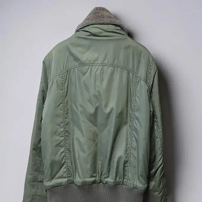 [BUNJANG] Jeep Khaki Bomber Padded Jumper / Jeep 지프 카키 봄버 패딩 점퍼