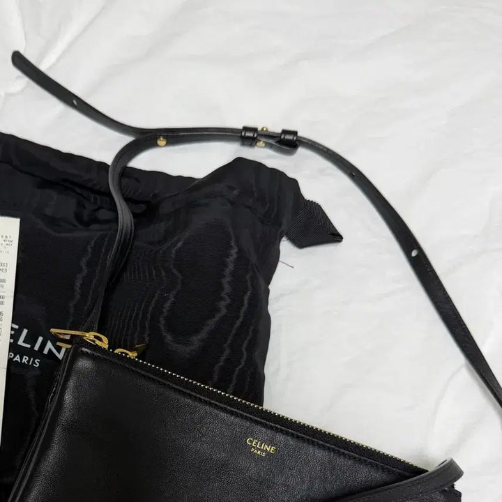 [BUNJANG] Celine Trio Small Shoulder Bag / 셀린느 트리오 스몰 숄더백