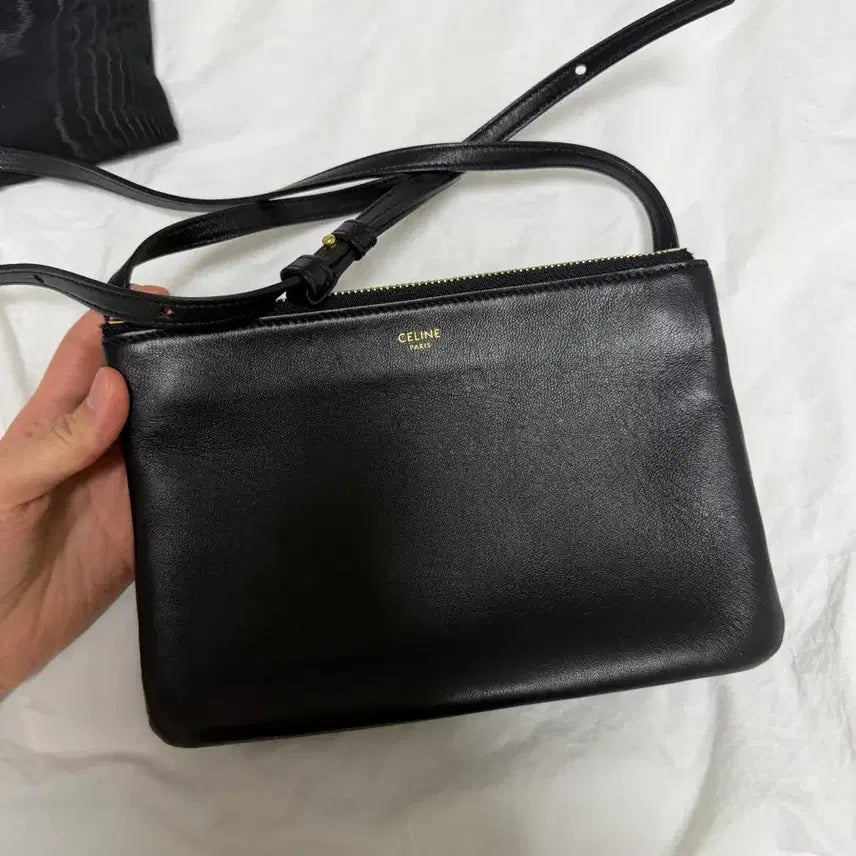 [BUNJANG] Celine Trio Small Shoulder Bag / 셀린느 트리오 스몰 숄더백