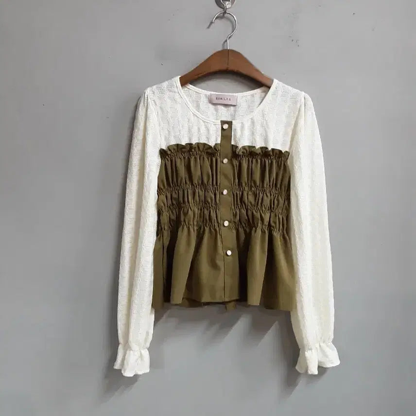 [BUNJANG] Vanilla B Color Block Shirring Blouse Free Size / 바닐라비 배색 셔링 블라우스 free