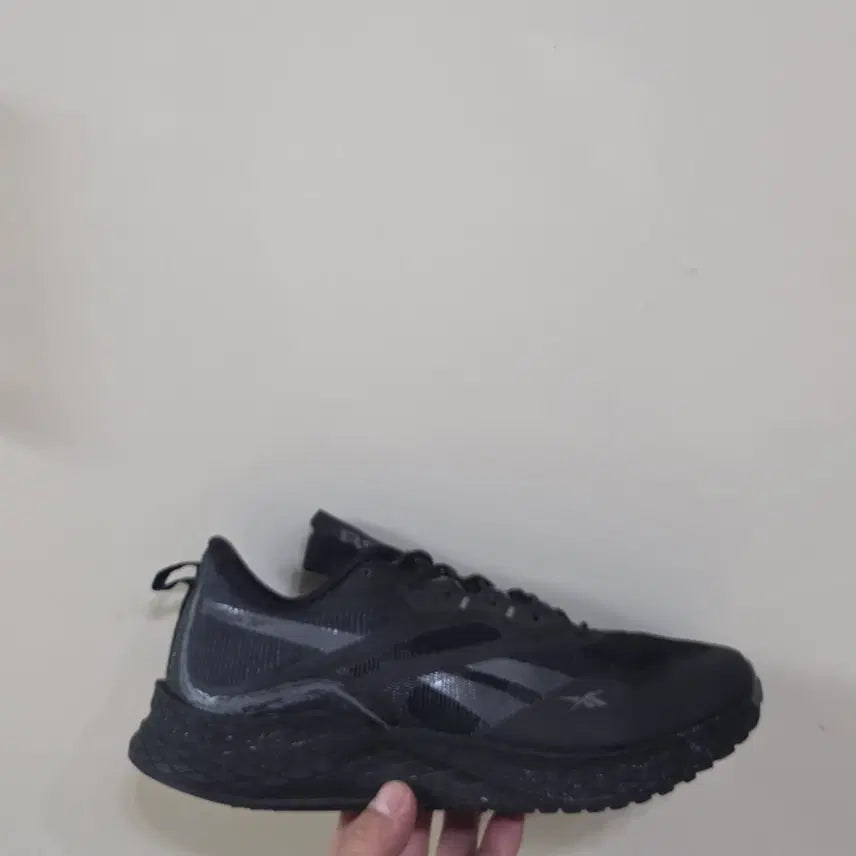 [BUNJANG] Reebok Floatride 3.0 Adventure Black Grey / [260] 리복 플로트라이드3.0 어드벤처 블랙그레이ㅡ단종매물,최저가