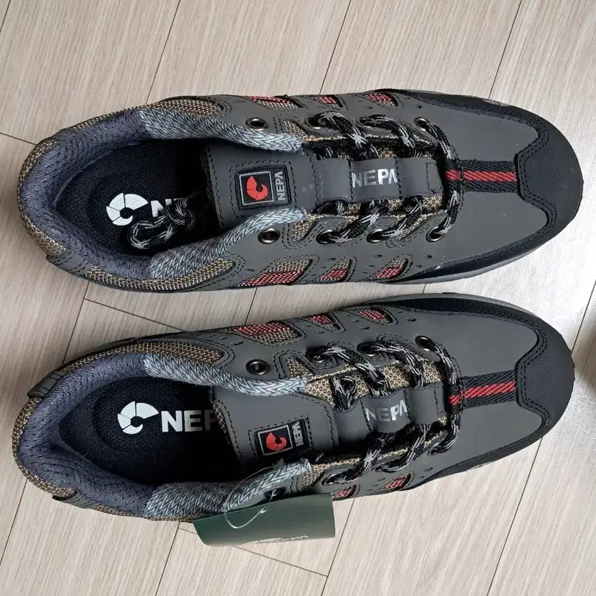 [BUNJANG] NEPA Hiking Shoes/Sneakers 255 / [새상품]네파 NEPA 등산화 운동화 255
