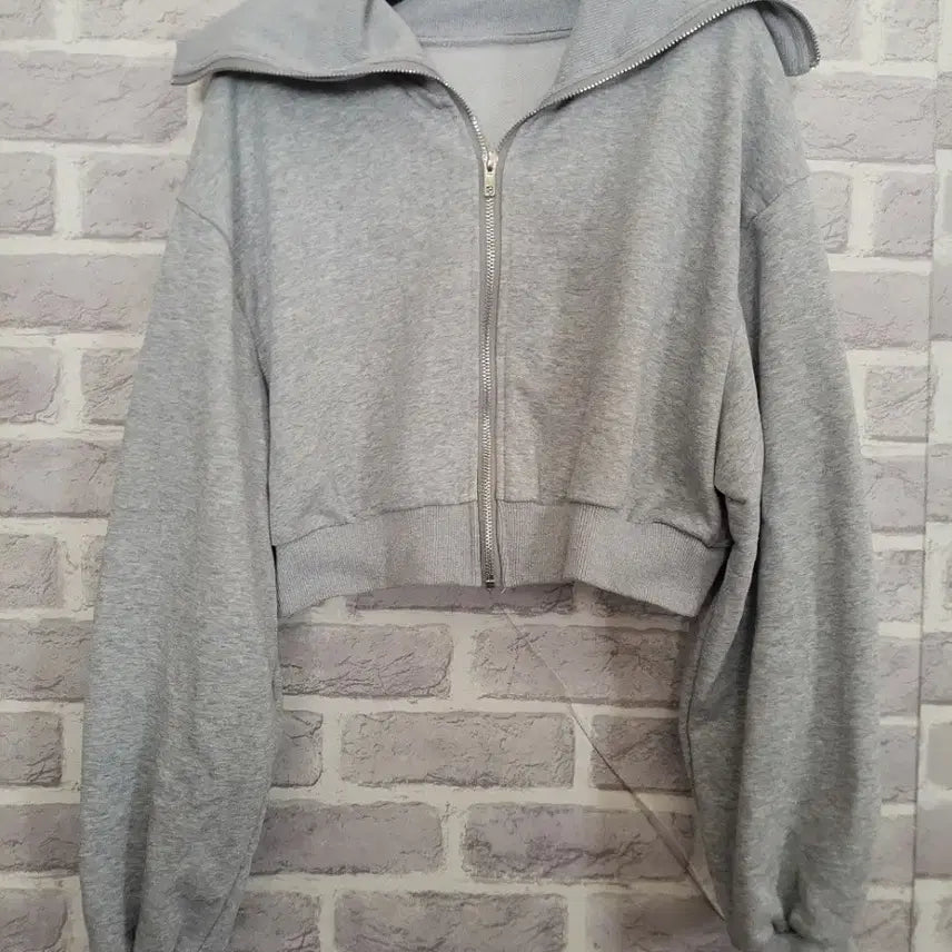 [BUNJANG] Gray Cropped Zip-Up Jacket / 그레이 크롭집업 자켓/알뜰한여우