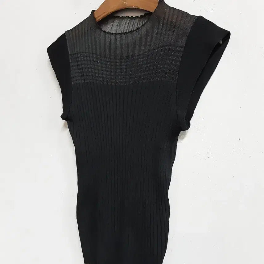 [BUNJANG] Black See-through Ribbed Short Sleeve Knit Top (L) / 블랙 시스루 골지 반팔 니트 L