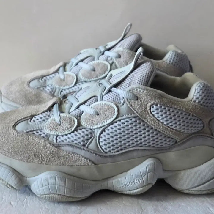 [BUNJANG] Adidas Yeezy Boost 500 Salt Grey Discontinued / [250] 아디다스 이지부스트500 솔트그레이ㅡ단종매물