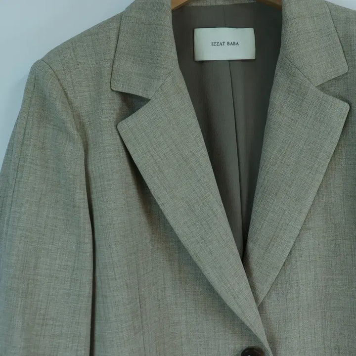 [BUNJANG] IZZAT BABA Natural Beige Short Jacket (Size 66) / 아이잗바바 IZZAT BABA 정품 내추럴베이지 숏 자켓 66