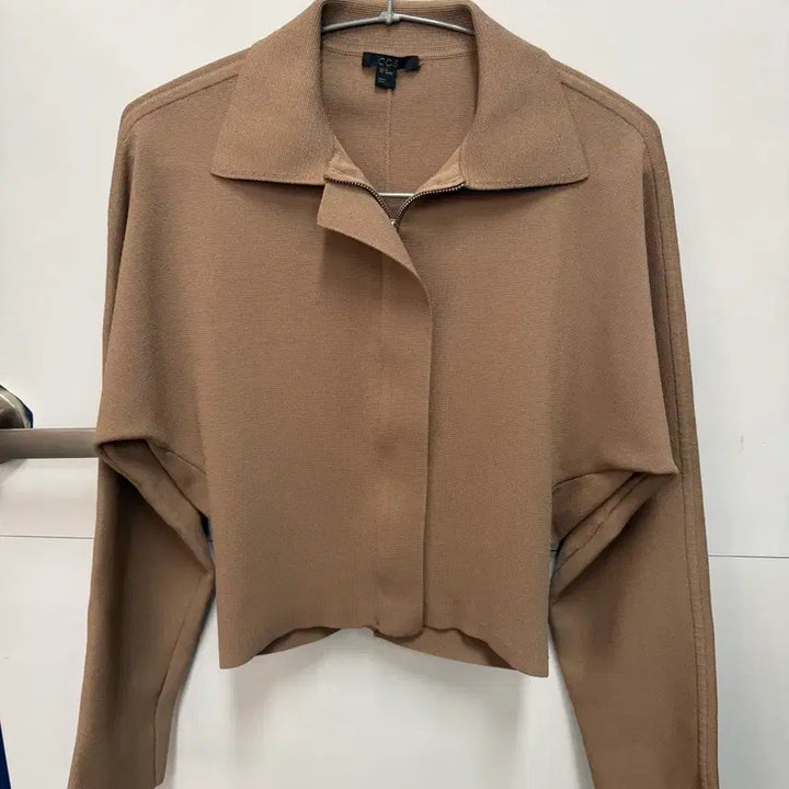 [BUNJANG] COS Cropped Jacket / COS 크롭 자켓(44-44반)
