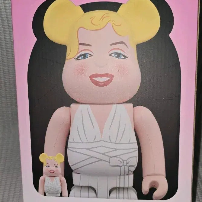[BUNJANG] Bearbrick Marilyn Monroe 100% &amp; 400% Set / 베어브릭 마릴린 먼로 100% 400% 세트