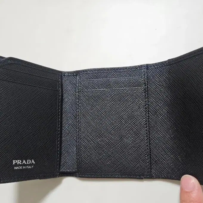 [BUNJANG] Prada Saffiano Bi-fold Wallet Black / 프라다 사피아노 지갑 (새상품)