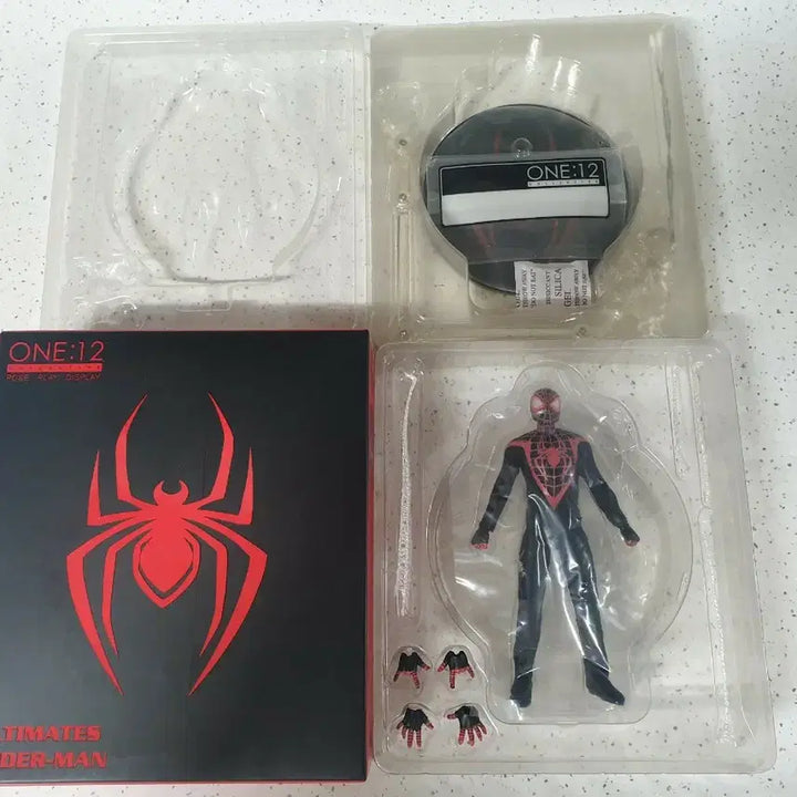 [BUNJANG] One:12 Ultimate Spider-Man Figure / ONE:12 얼티밋 스파이더맨 피규어