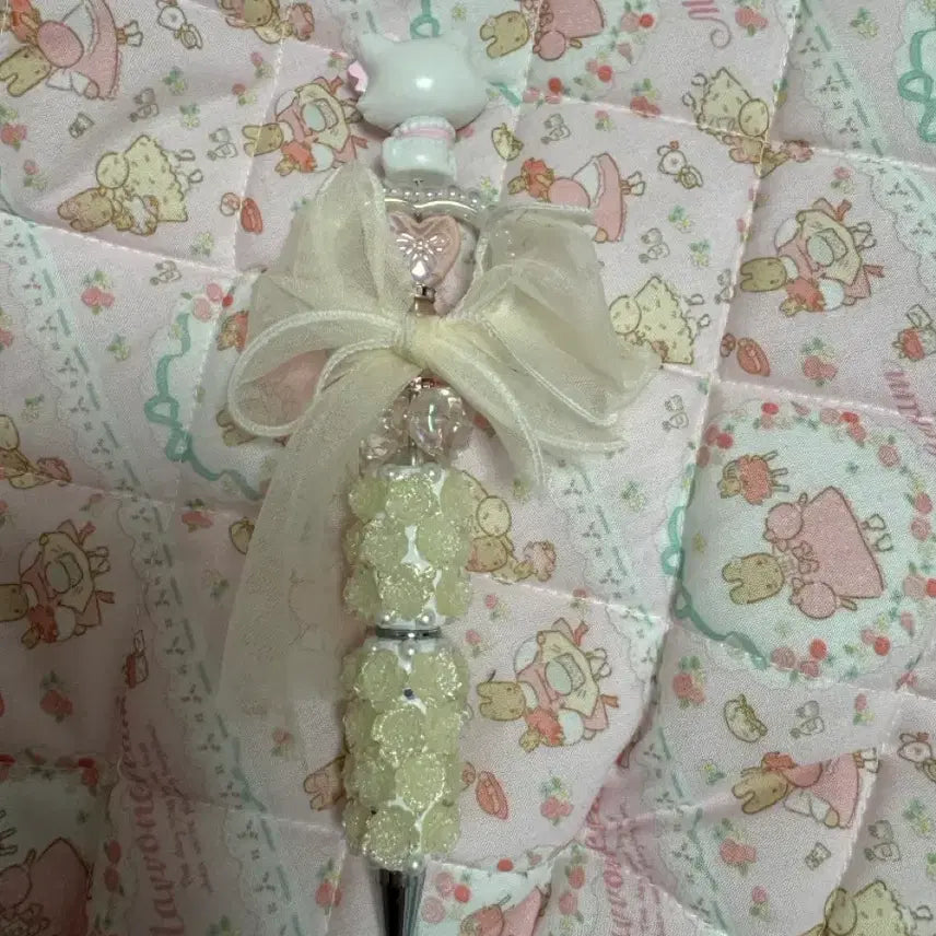 [BUNJANG] Sanrio Hello Kitty Deco Ballpoint Pen / 산리오 챠미키티 데코 볼펜