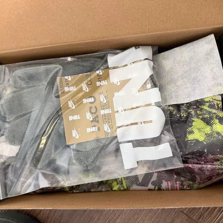 [SOLD OUT] [260]나이키 x 튠 에어포스 1 CVS 트와일라잇 마쉬