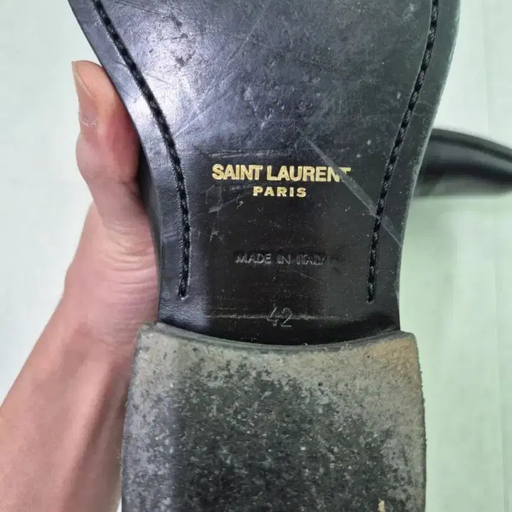 [BUNJANG] Saint Laurent Chelsea Boots Size 42 / 생로랑 첼시부츠 42