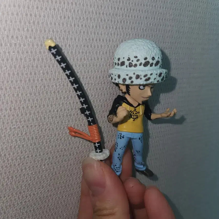 [BUNJANG] One Piece Trafalgar Law Mini Figure / 원피스 트라팔가 로우 미니 피규어