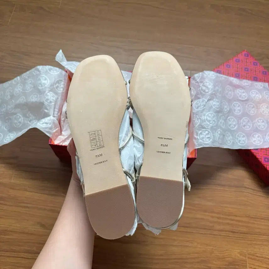 [BUNJANG] Tory Burch Gold Flat Sandals / 토리버치 금색 샌들 플랫 슈즈245-250