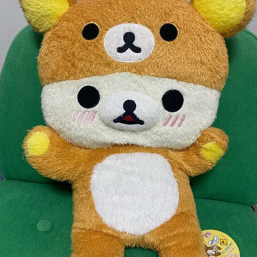 [BUNJANG] Rilakkuma Wearing Korilakkuma Hat Plush / 택ㅇ 리락쿠마 탈을 쓴 코리락쿠마