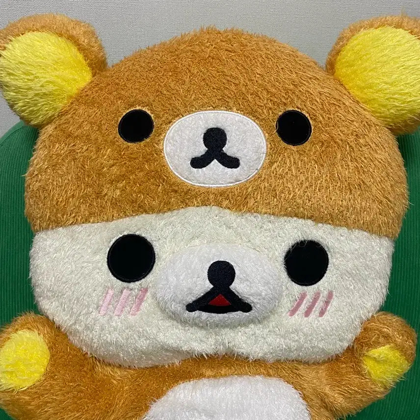 [BUNJANG] Rilakkuma Wearing Korilakkuma Hat Plush / 택ㅇ 리락쿠마 탈을 쓴 코리락쿠마
