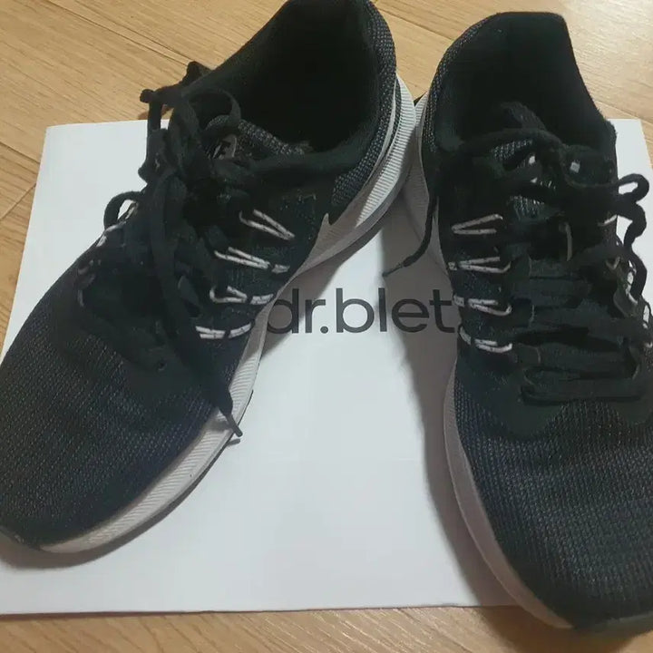 [BUNJANG] Nike Running Shoes / 245(발볼 있으시면 240)/나이키 런닝화 운동화 남성 여성 신발
