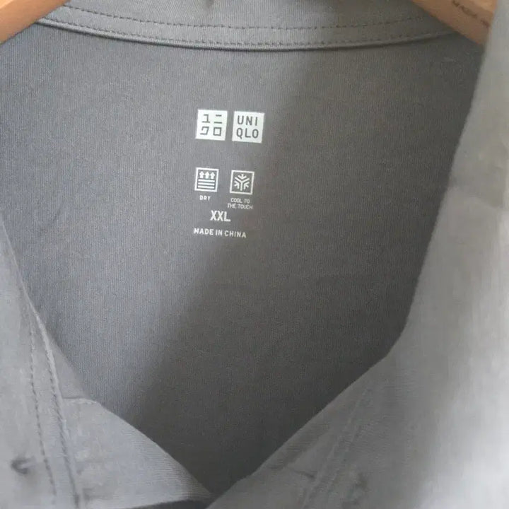 [BUNJANG] Uniqlo Short-Sleeve Shirt Gray XXL New / 유니클로 반팔 셔츠 그레이 XXL 새상품