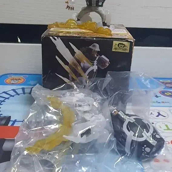 [BUNJANG] One Piece Bartholomew Kuma Figure / 원피스 바솔로뮤 쿠마 피규어