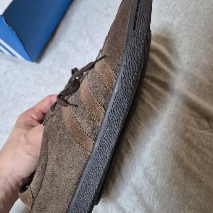 [BUNJANG] Adidas Tobacco Dark Brown Sneakers / 아디다스 토바코 다크 브라운 275