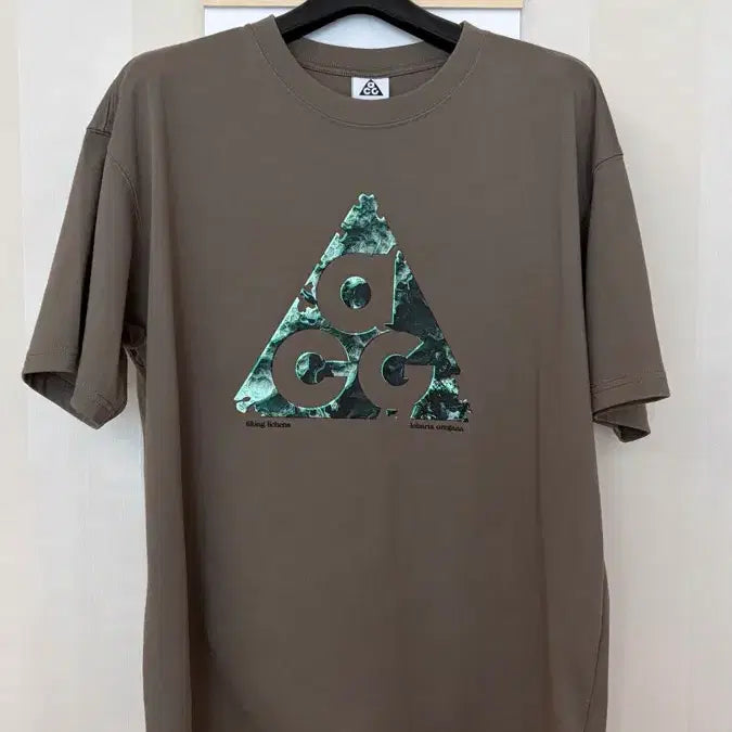 [BUNJANG] Nike ACG Short Sleeve T-Shirt Khaki / 나이키 ACG 반팔 티셔츠 카키( 미국 미듐/ 아시안 라지)