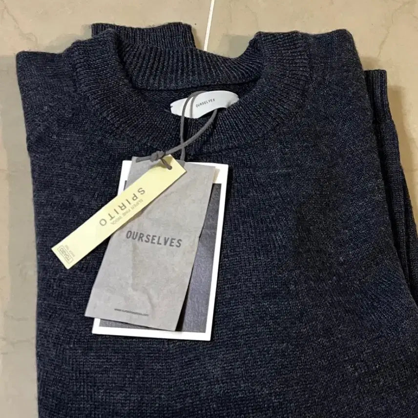 [BUNJANG] Our selves Extra Fine Wool Roundneck Knit / (3)아워셀브스 엑스트라 파인 울 라운드넥 니트