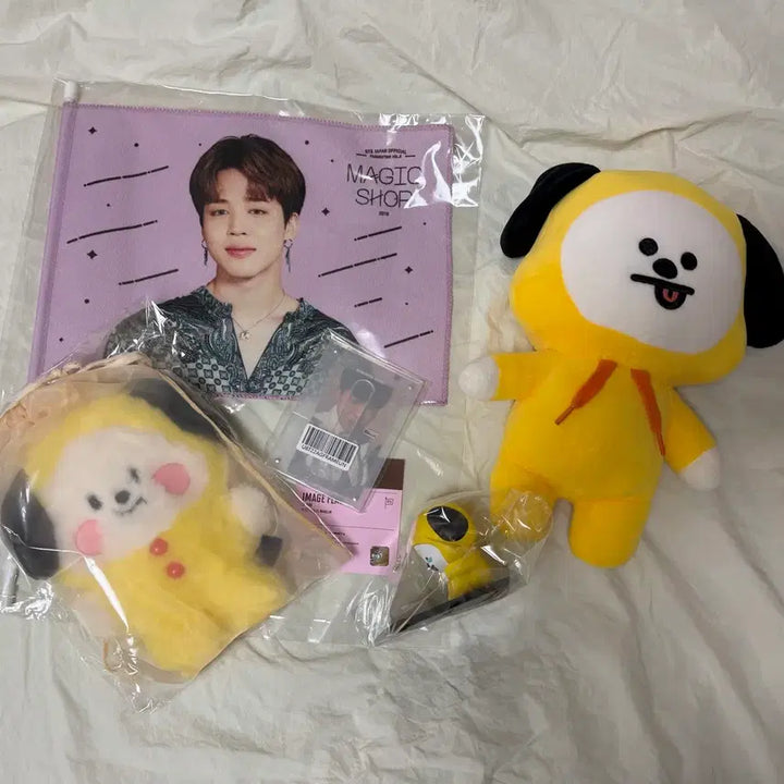 [BUNJANG] BTS Jimin Bundle Set Magic Shop Mini Flag, Proof Weverse Photocard &amp; BT21 Chimmy Goods / 일괄양도)방탄지민 BTSproof포카/매직샵 미니플래그/BT21치미