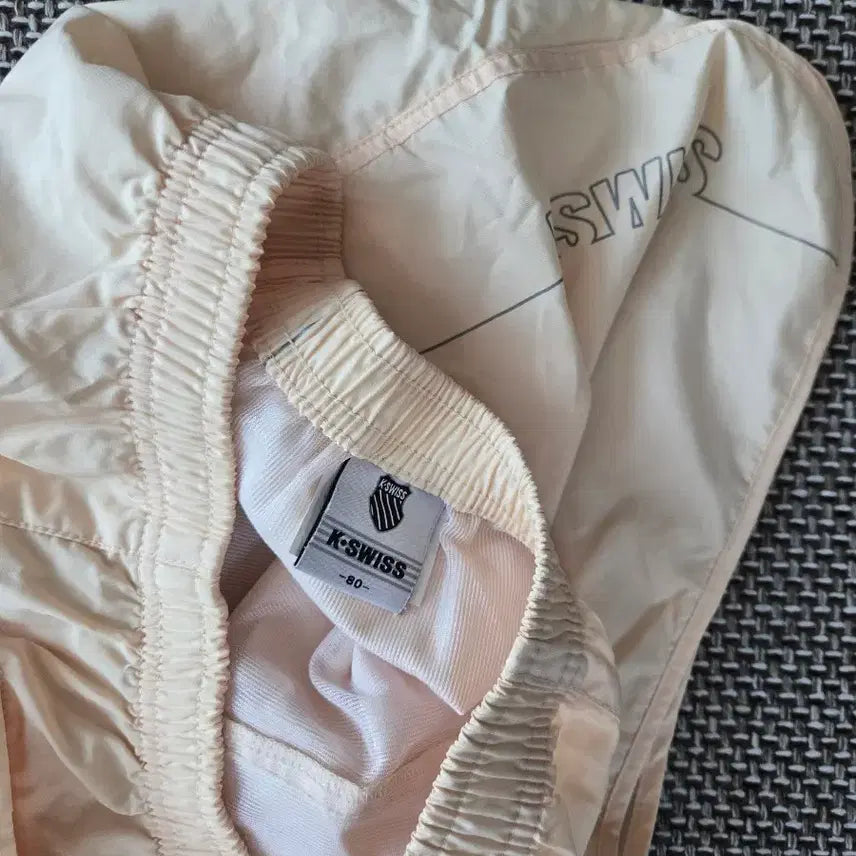 [BUNJANG] K Swiss Woven Shorts / 새바지 K Swiss 우븐반바지