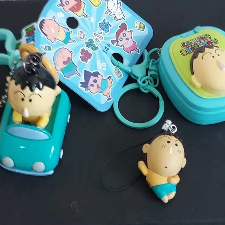 [BUNJANG] Crayon Shin-chan "Maenggu" Game Console &amp; Keyring Set / 맹구게임기  &amp;  키링  &amp;  핸드폰키링