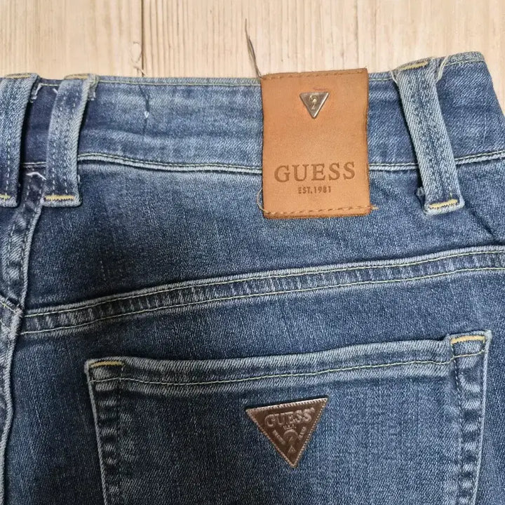 [BUNJANG] Guess Jeans (Size 32) / 게스 청바지 (32)