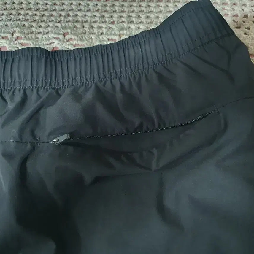 [BUNJANG] Umbro Athletic Shorts / 엄브로 반바지 36