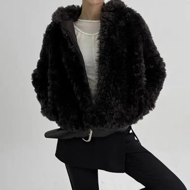 [BUNJANG] Black Up Monchel Hooded Fur Jacket (1oz) Dark Brown / 블랙업 모니첼 후드 퍼자켓(1온스) 다크브라운