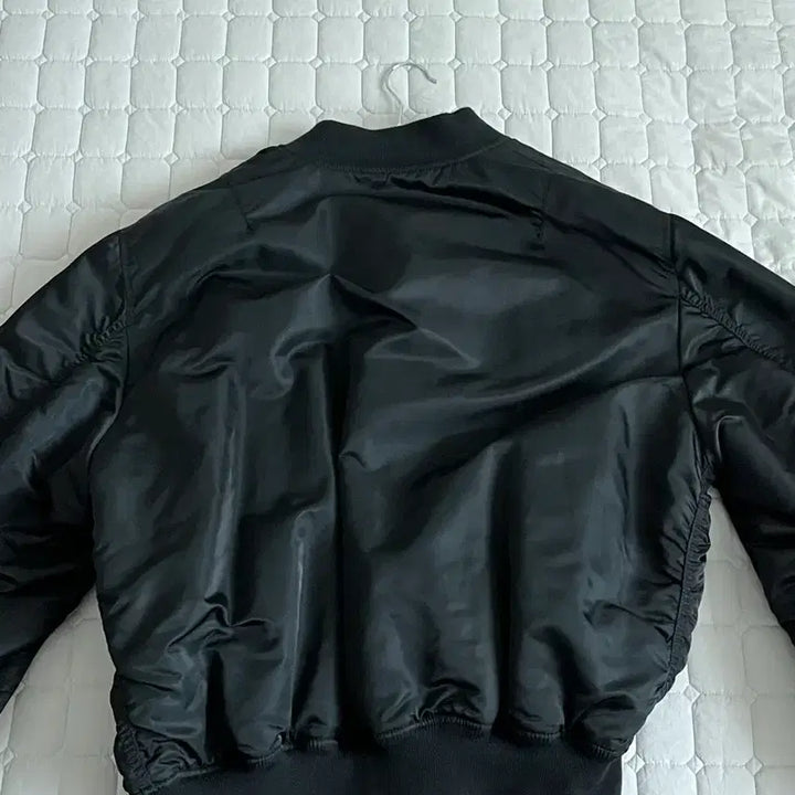 [BUNJANG] Alpha Industries MA-1 Flight Jacket Black / 알파인더스트리 MA-1 플라이트 자켓 블랙