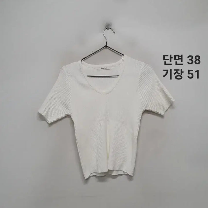 [BUNJANG] Glowy Short-Sleeve Knit / Glowy 반팔 니트