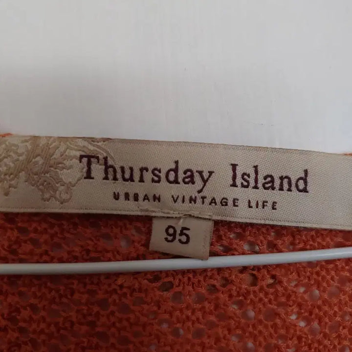 [BUNJANG] Thursday Island Orange Cardigan / Thursday Island 오렌지 가디건