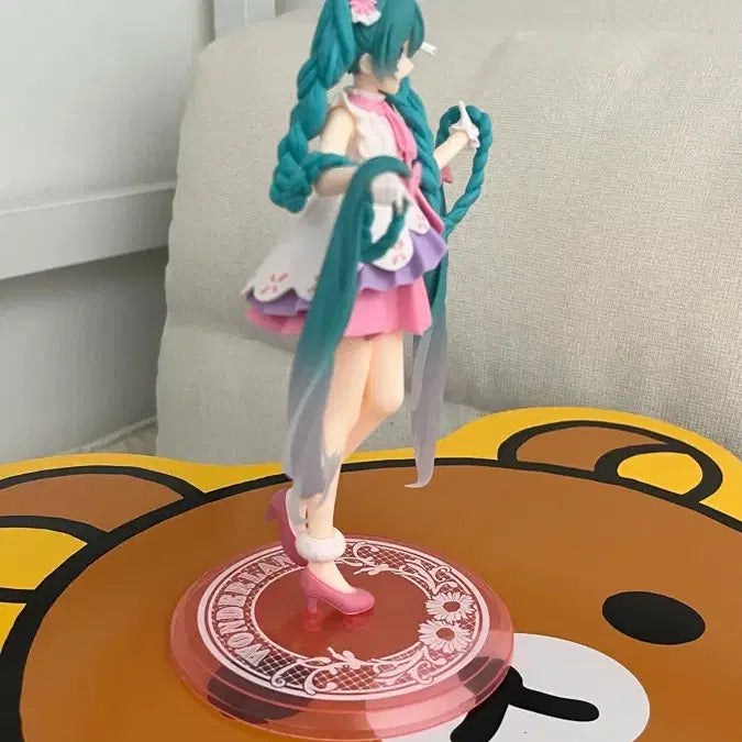 [BUNJANG] Hatsune Miku Wonderland Vol. 3 Rapunzel Figure / 하츠네미쿠 원더랜드 라푼젤 피규어