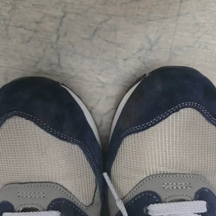 [BUNJANG] New Balance 999 Sneakers / 뉴발란스999