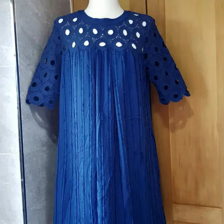 [BUNJANG] Sea New York Punch Crochet Dress / sea newyork 펀칭 크로쉐 원피스