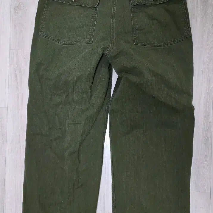 [BUNJANG] Boncoura Herringbone Baker Pants / 본쿠라 헤링본베이커팬츠 판매합니다.