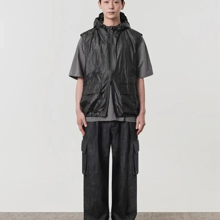 [BUNJANG] Dimitri Black Nylon Metal Hooded Vest / 2 ) 디미트리블랙 나일론 메탈 후드 베스트