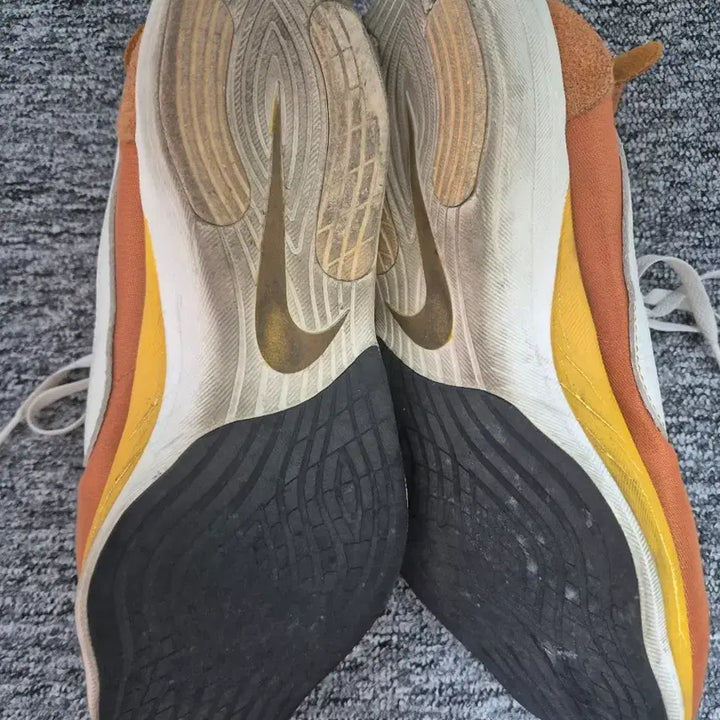 [BUNJANG] Nike Moon Racer 300 Shoes / 나이키 문레이서 300 판매합니다