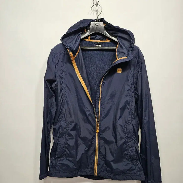 [BUNJANG] The North Face Navy Windbreaker Jacket Size 100 / 노스페이스 바람막이 자켓 100