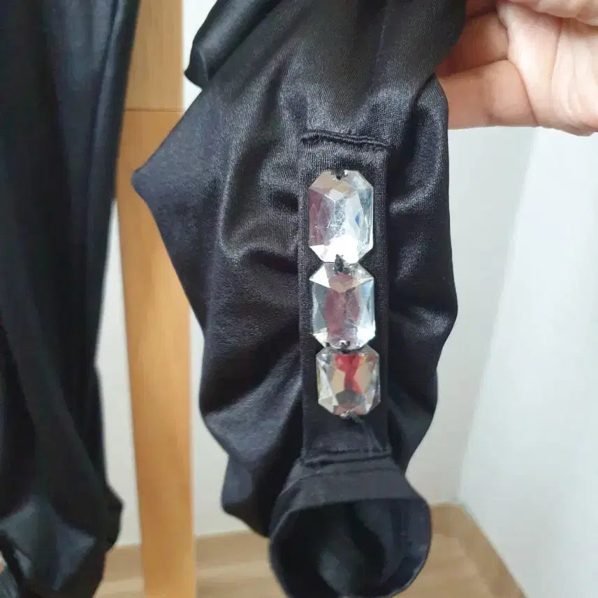 [BUNJANG] Korean Made Black 7/10 Length Stretchy Leggings (Size F) / 국산 블랙 레깅스 칠부쫄바지 신축성아주좋음 싸이즈F