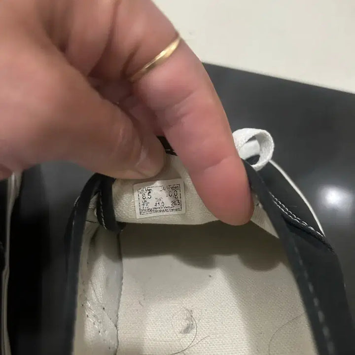 [BUNJANG] Vans Authentic Black Sneakers / 반스