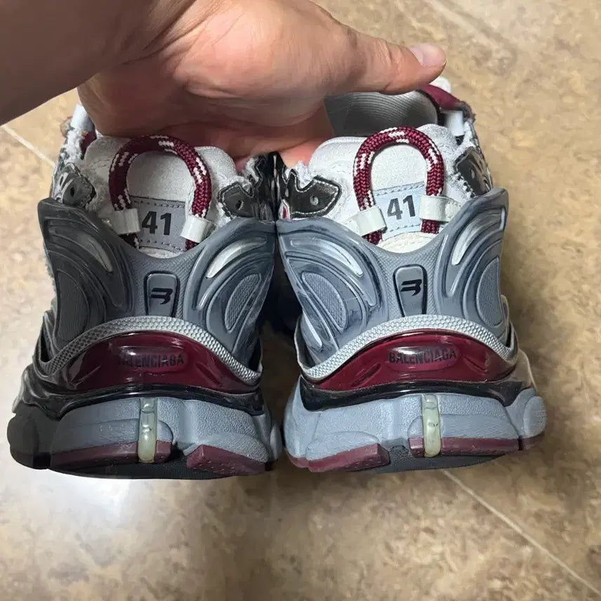 [BUNJANG] Balenciaga New Runner Burgundy Size 41 / 발렌시아가 뉴러너 버건디 41