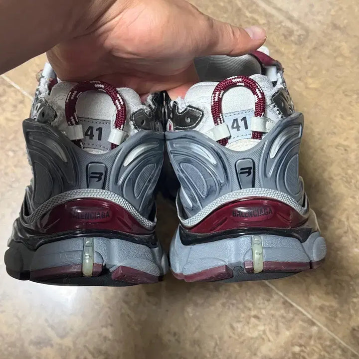 [BUNJANG] Balenciaga New Runner Burgundy Size 41 / 발렌시아가 뉴러너 버건디 41