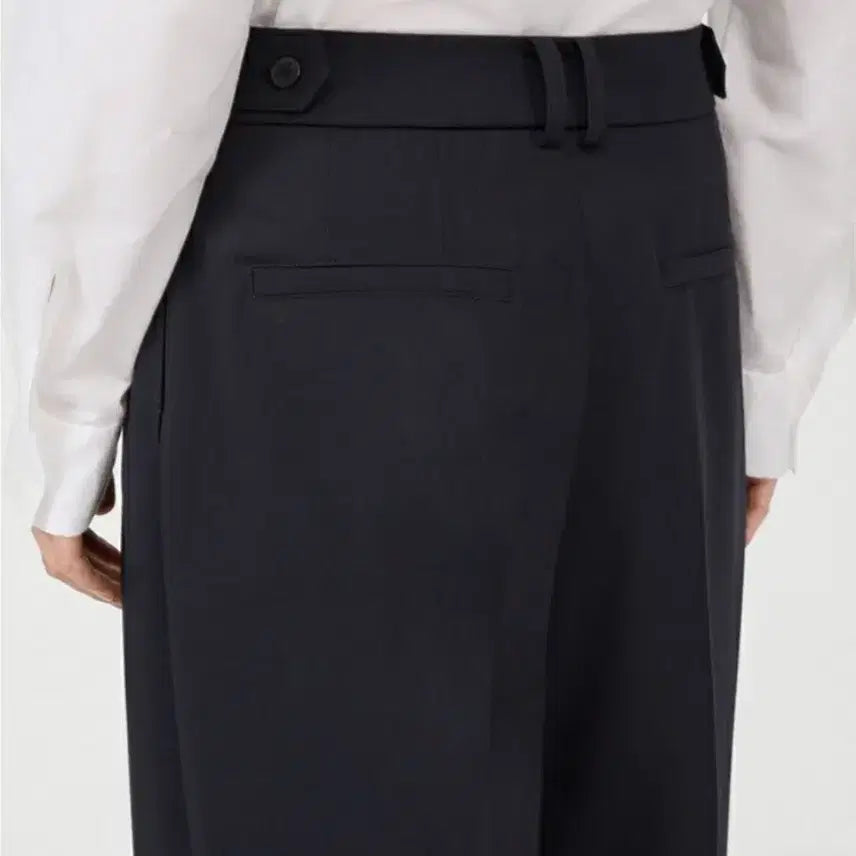 [BUNJANG] List Brand Two-Tuck Wide Slacks Pants (Dark Navy) / 64-88(44)/새제품/리스트 투턱 와이드 팬츠(DK)